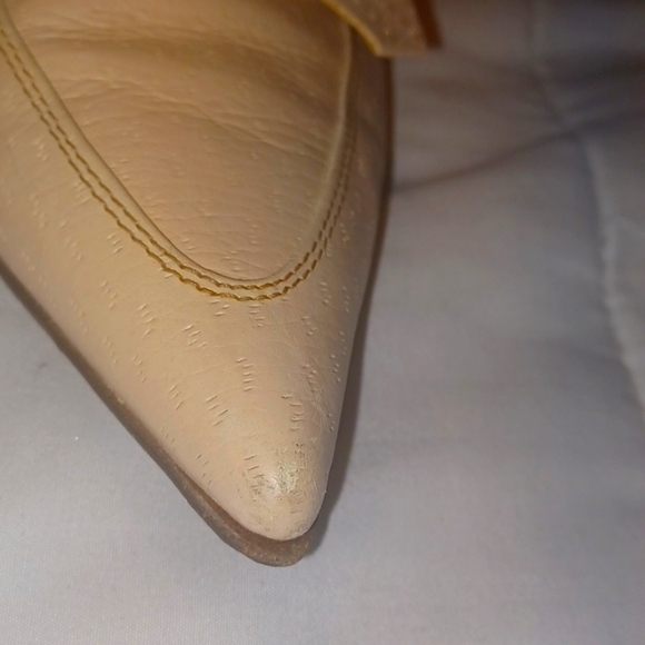 Salvatore Ferragamo pre-loved pumps - Picture 13 of 13